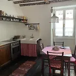 Hisa 7 Apartament *