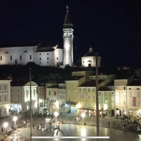 Hisa 7 * Piran