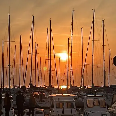 Appartement Hisa 7 *